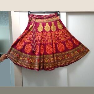 Vintage 1970’s Batik Print Full Circle Swing Wrap Around Skirt